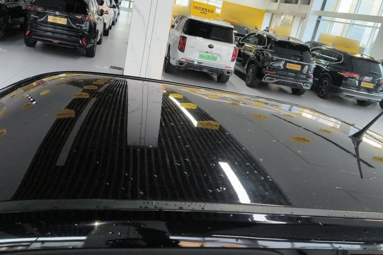 Used Chery QQ Ice Cream 2022 170km Sundae Phosphate Lithium-Ion Roof