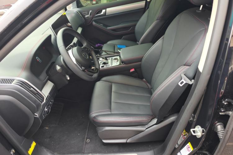 Used BYD Tang New Energy 2019 DM 2.0T All-Wheel Drive Smart Connectivity Enjoyment Model 7 Seats China VI Standard
