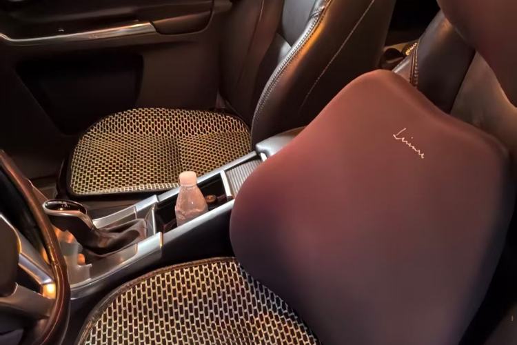 Used Volvo XC60 2017 T5 Smart Upgrade Edition Left Front Seat