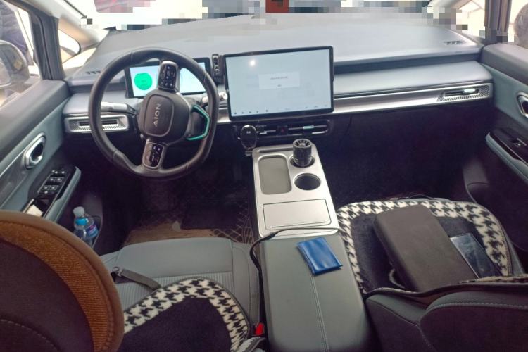 Used AION Y 2023 Plus 510 Enjoy Edition
