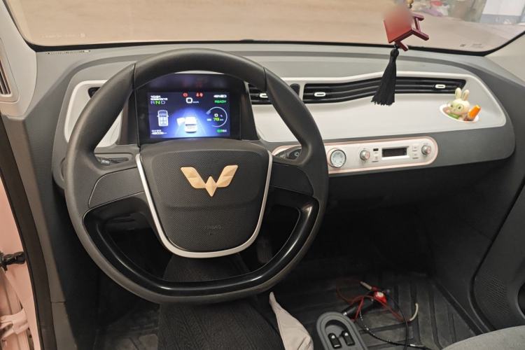 Used Wuling Hongguang MINIEV 2021 Macaron Premium Model – Lithium Iron Phosphate
