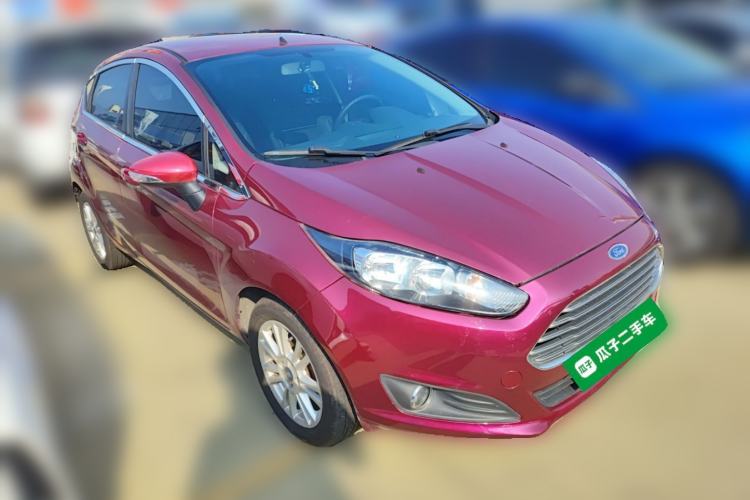 Used Ford Fiesta 2013 Hatchback 1.5L Automatic Fashion Edition Front Right 45 Deg