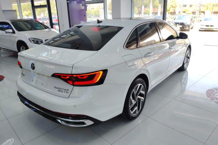 Used Volkswagen Sagitar 2025 300TSI DSG Excellence Edition Rear Right 45 Deg