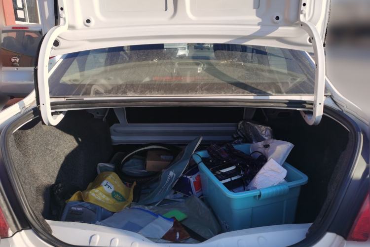 Used Peugeot 301 2014 1.6L Manual Comfort Edition Trunk