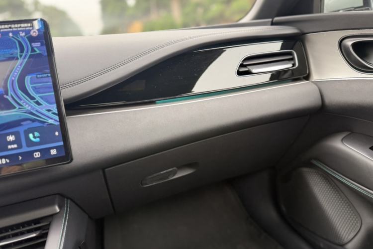 Used BYD Seal 06 New Energy 2025 DM-i Intelligent Drive 120KM Flagship Model Interior 8