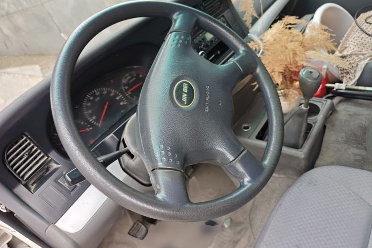 Used Jinbei Hiace 2011 2.0L 5th Generation Kuaiyunwang Standard Version 4G19 Steering Wheel
