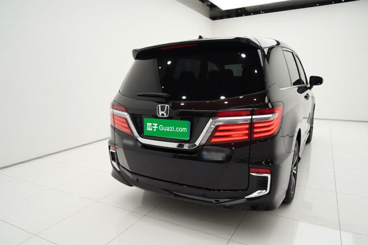 Used Honda Elysion 2019 2.0L Hybrid Supreme Edition Rear