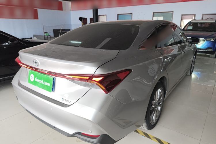 Used Toyota Avalon 2024 Dual-Motor 2.0L Luxury Edition Rear Right 45 Deg