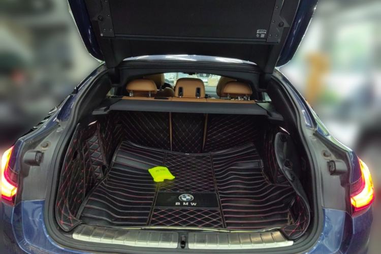 Used BMW X4 2019 xDrive25i M Sport Package Trunk