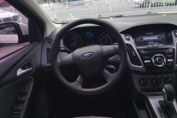 Used Ford Focus 2012 Hatchback 1.6L Automatic Comfort Model
