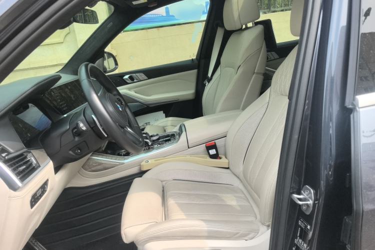 Used BMW X7 2020 xDrive40i Executive M Sport Package Left Front Seat