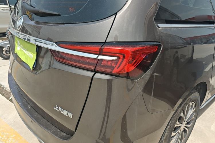 Used Buick GL8 2023 Land Executive Class Smart Enjoyment Model
