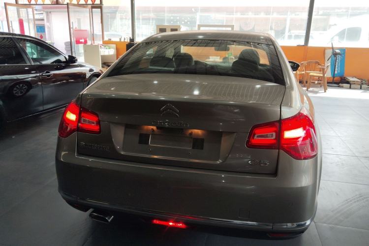 Used Citroen C5 2014 2.0L Automatic Luxury Edition
