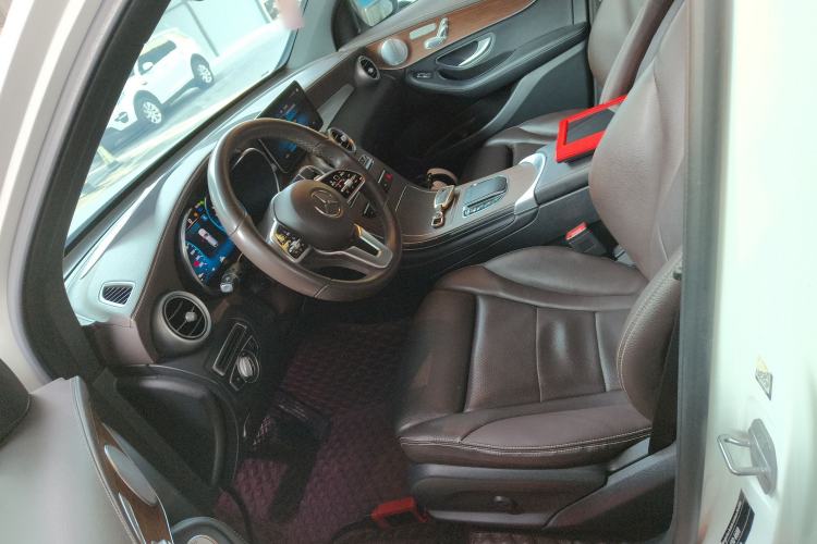 Used Mercedes-Benz GLC 2021 GLC 300 L 4MATIC Dynamic Model