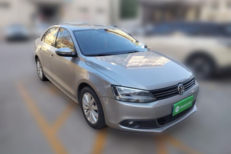 Used Volkswagen Sagitar 2014 1.6L Automatic Comfort Model Front Right 45 Deg