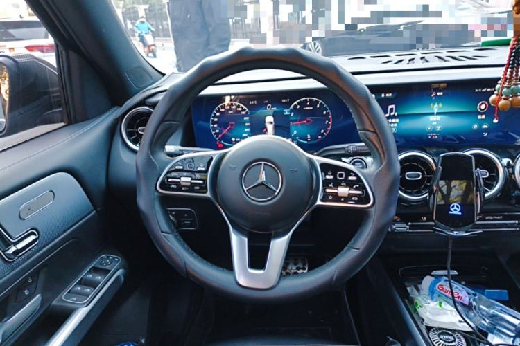 Used Mercedes-Benz GLB 2022 Second Facelift GLB 200 Fashion Edition Steering Wheel