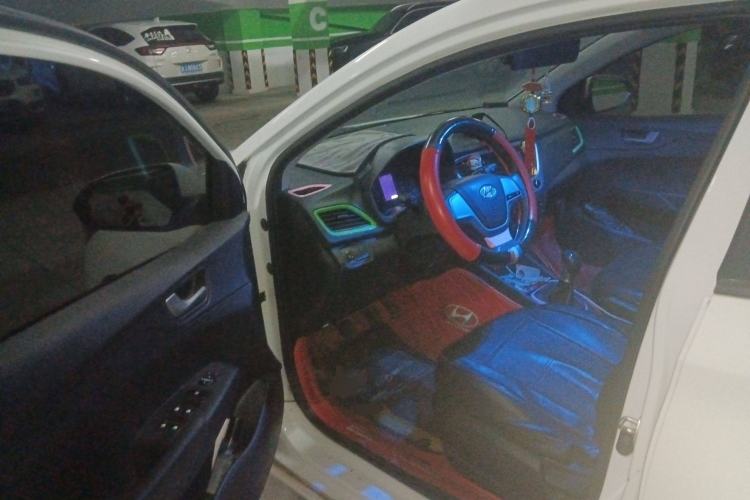 Used Hyundai Verna (new generation) 2016 1.4L Manual Youth Edition GS Driver Seat