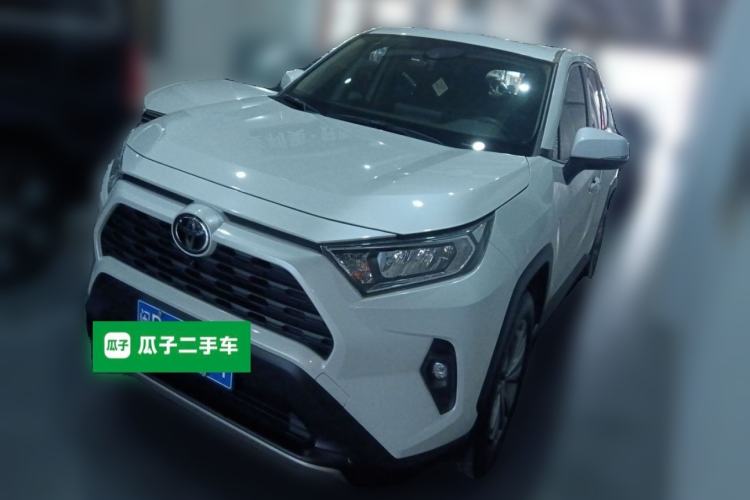 Used Toyota RAV4 2023 2.0L CVT Two-Wheel Drive Fashion Edition