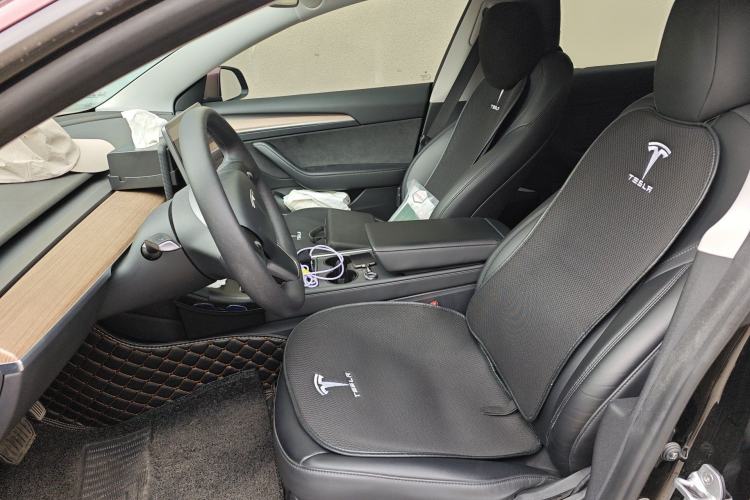 Used Tesla Model 3 2022 Rear-Wheel-Drive Version Left Front Seat