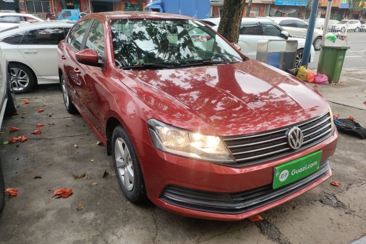 Used Volkswagen Lavida 2015 1.6L Automatic Fashion Edition Exterior 1