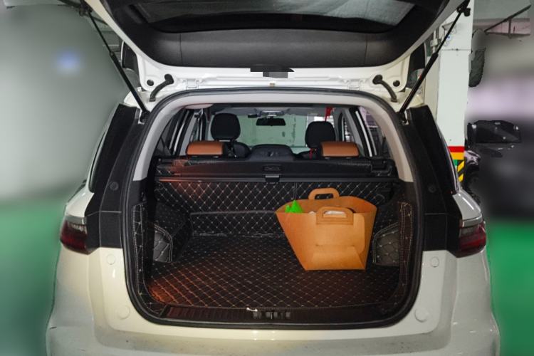 Used Geely Auto Vision X6 2020 1.4T CVT Luxury Edition
