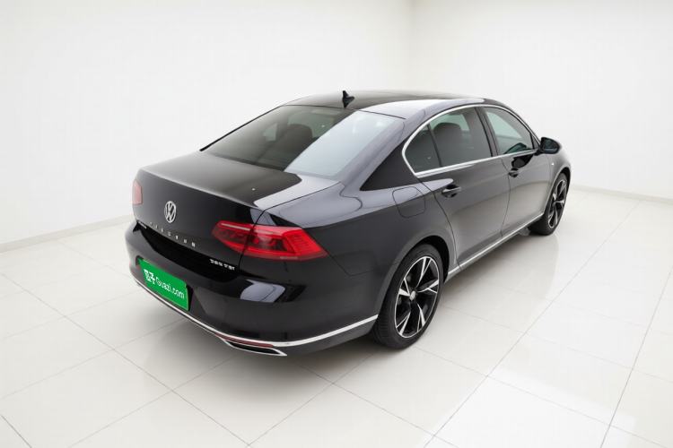 Used Volkswagen Magotan 2020 280TSI DSG Comfort Edition Exterior 5