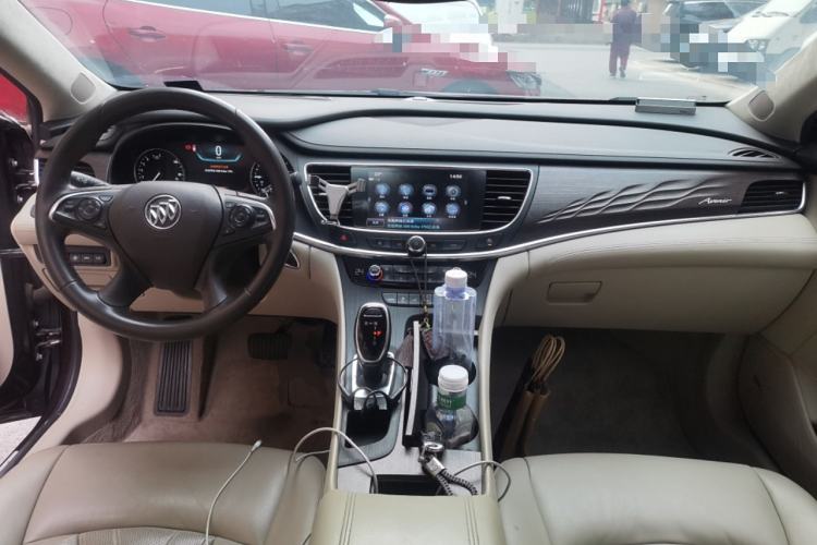 Used Buick LaCrosse 2018 28T Avenir
