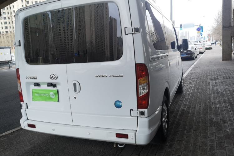 Used SAIC MAXUS Xintu V80 2021 2.0T PLUS Manual City Edition Short Wheelbase Ultra-Low Roof—7/8/9-Seater Rear Right 45 Deg