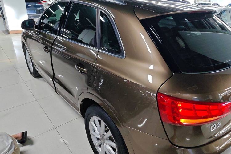 Used Audi Q3 2015 30 TFSI Ambition Edition Left Side