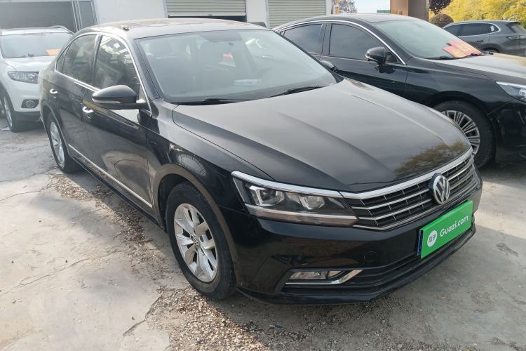 Used Volkswagen Passat 2017 330TSI DSG Luxury Edition
