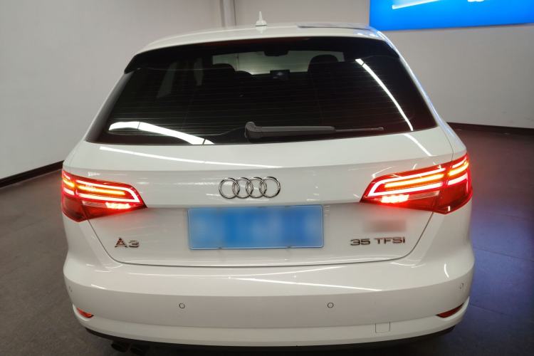 Used Audi A3 2018 30th Anniversary Edition Sportback 35 TFSI Ambition Model
