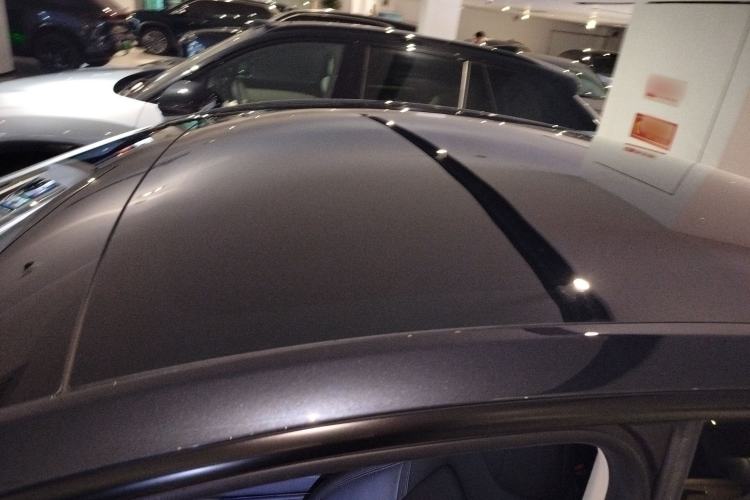 Used Tesla Model Y 2024 Rear-Wheel-Drive Version Roof