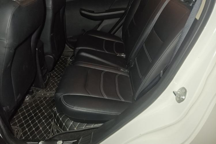 Used BYD Yuan New Energy 2019 EV535 Smart Connect Trendsetting Model Left Rear Seat