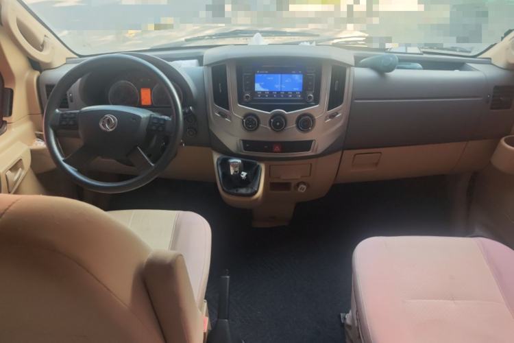 Used Dongfeng Yufeng 2016 2.5T Lingyun Edition Yulibao Premium Short Wheelbase Mid-Roof ZD25