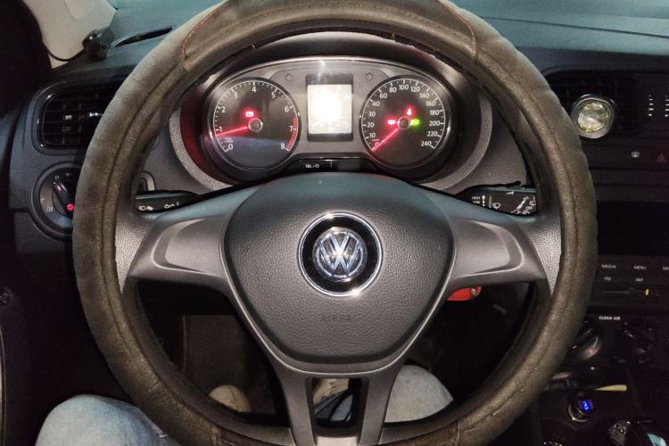 Used Volkswagen Polo 2018 1.5L Automatic Advanced Driving Model Steering Wheel
