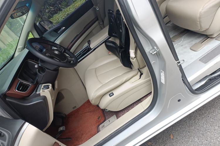 Used Buick GL8 2017 25S Comfort Version China V Standard
