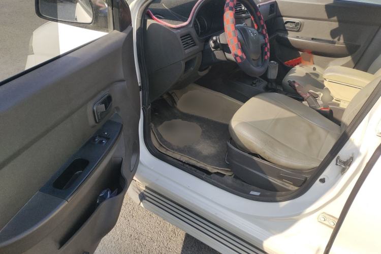 Used Wuling Hongguang 2015 1.5L S Base Model China IV