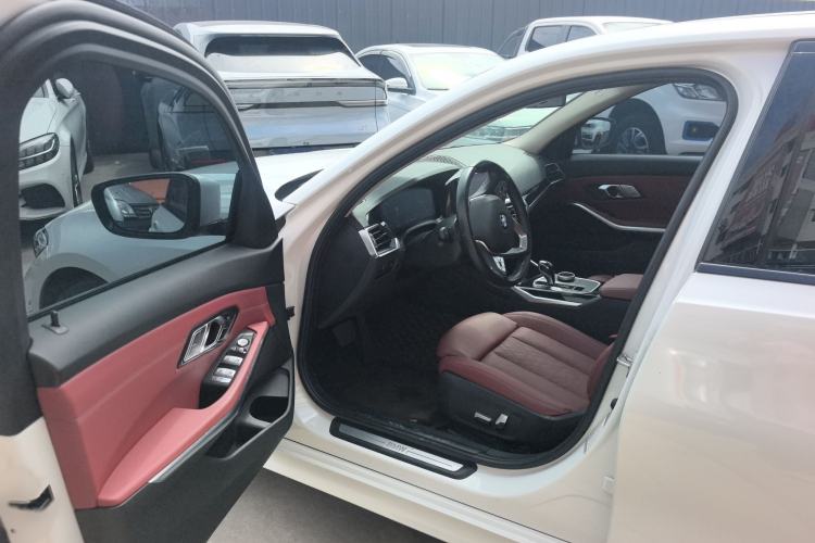 Used BMW 3 Series 2022 320i Sport Package