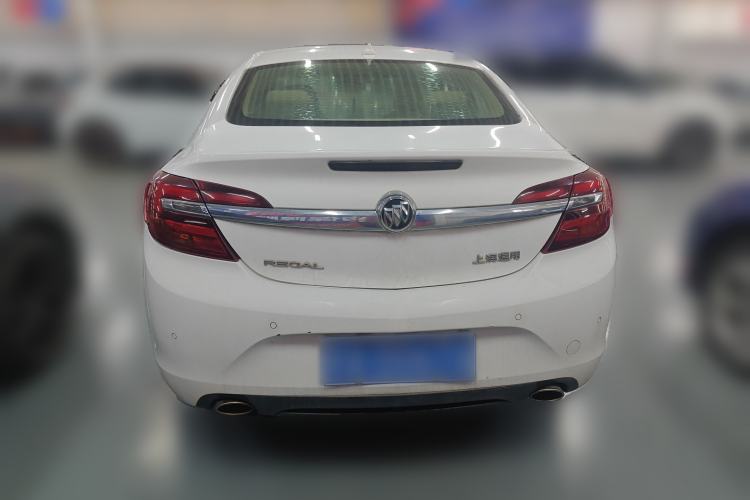 Used Buick Regal 2015 2.0L Leading Fashion Edition Rear