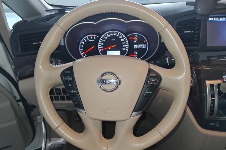 Used Nissan Quest 2015 3.5L SL Steering Wheel