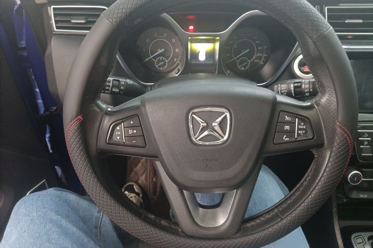 Used JMC Yusheng S330 2016 1.5L GTDi Automatic Two-Wheel Drive Prestige Edition