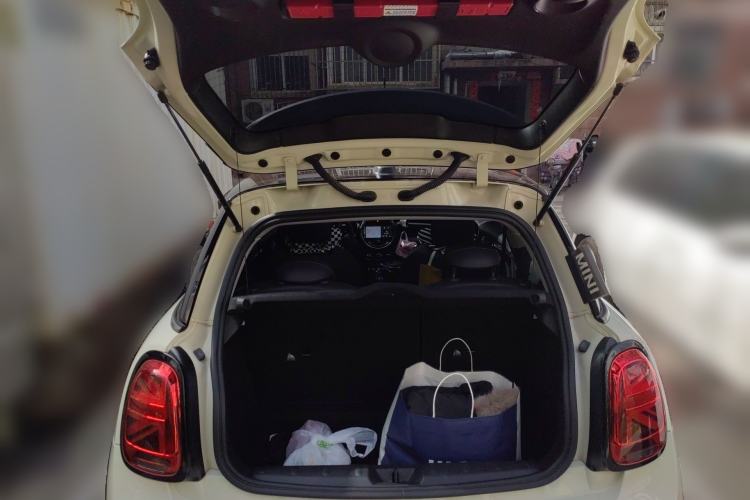 Used MINI 2022 1.5T COOPER Artist
