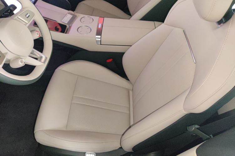 Used Xiaomi Auto YU7 2025 Ultra-Long Range Rear-Wheel Drive Version
