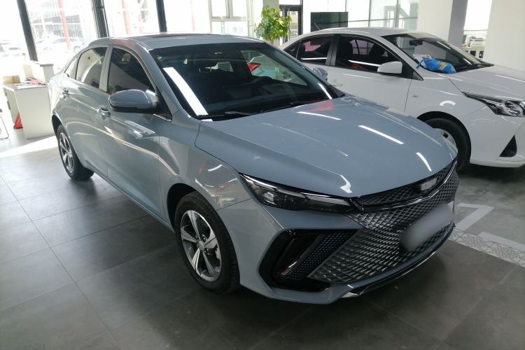 Used Geely Auto Emgrand L HiP 2022 1.5TD-DHT Pro 100KM Super Clean
