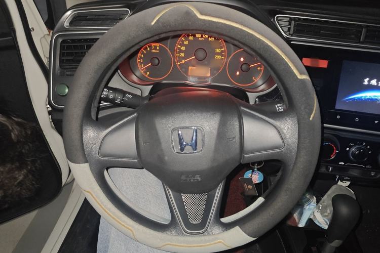 Used Honda Greiz 2016 1.5L CVT Classic Edition
