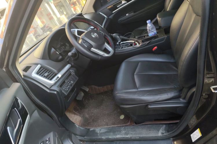 Used Dongfeng Aeolus AX7 2016 2.0L Automatic Zhiyi Trim
