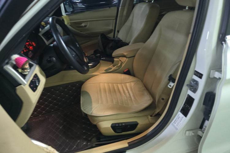 Used BMW 3 Series 2014 320Li Fashion Model Left Front Seat