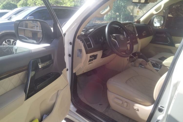 Used Toyota Land Cruiser  Driver Seat