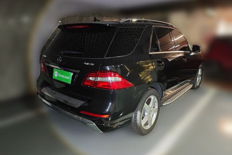 Used Mercedes-Benz M-Class 2014 ML 400 4MATIC Luxury Model