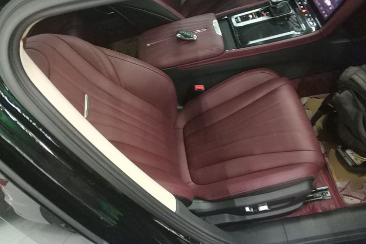 Used Hongqi H5 2024 2.0T Automatic Smart Connect Flagship Edition
